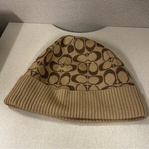 COACH Signature Logo Wool Knit Beanie Hat